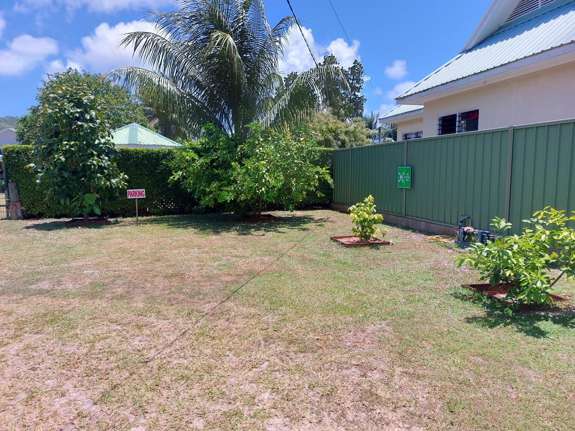 Blue Sky Self Catering Apartament *